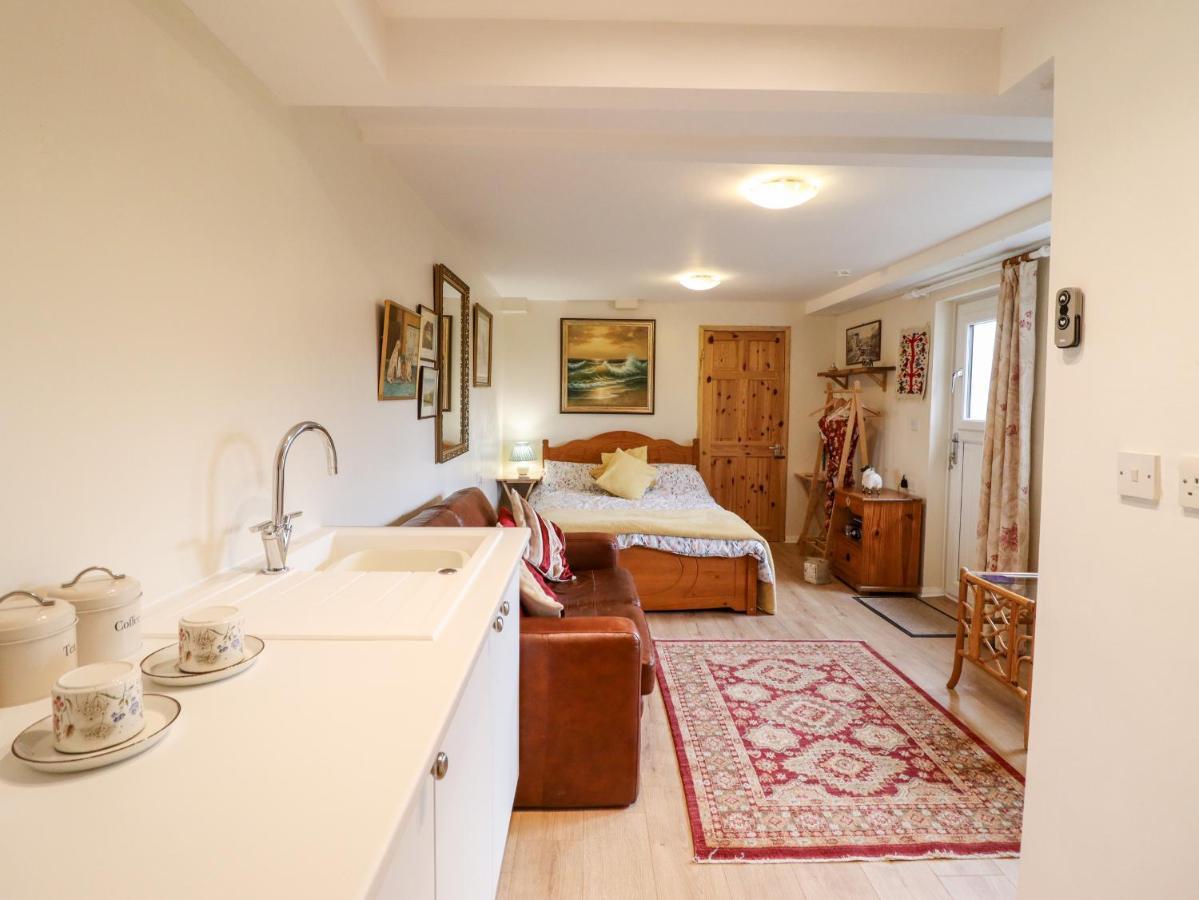Westoe Hideaway Villa Llangollen Buitenkant foto