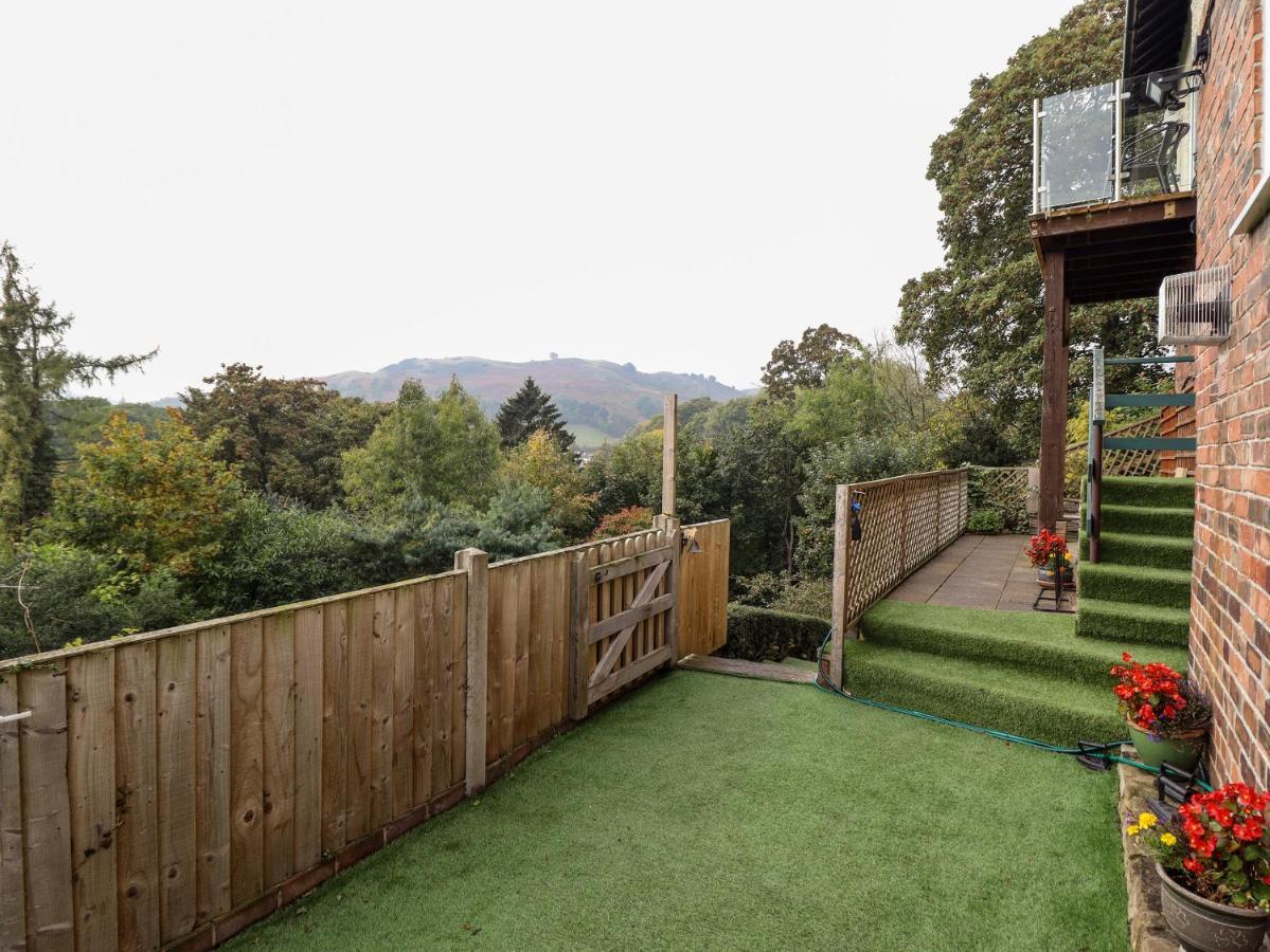 Westoe Hideaway Villa Llangollen Buitenkant foto